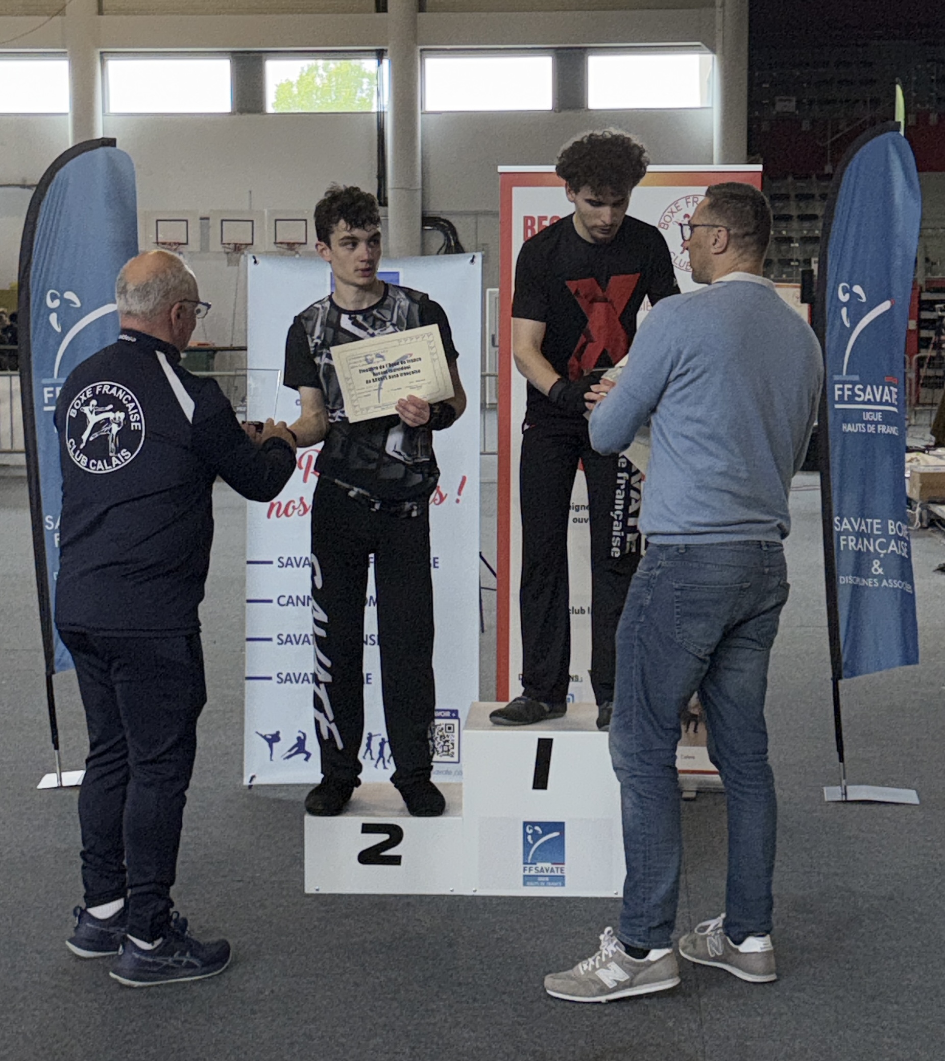 Remise de diplôme sur le podium