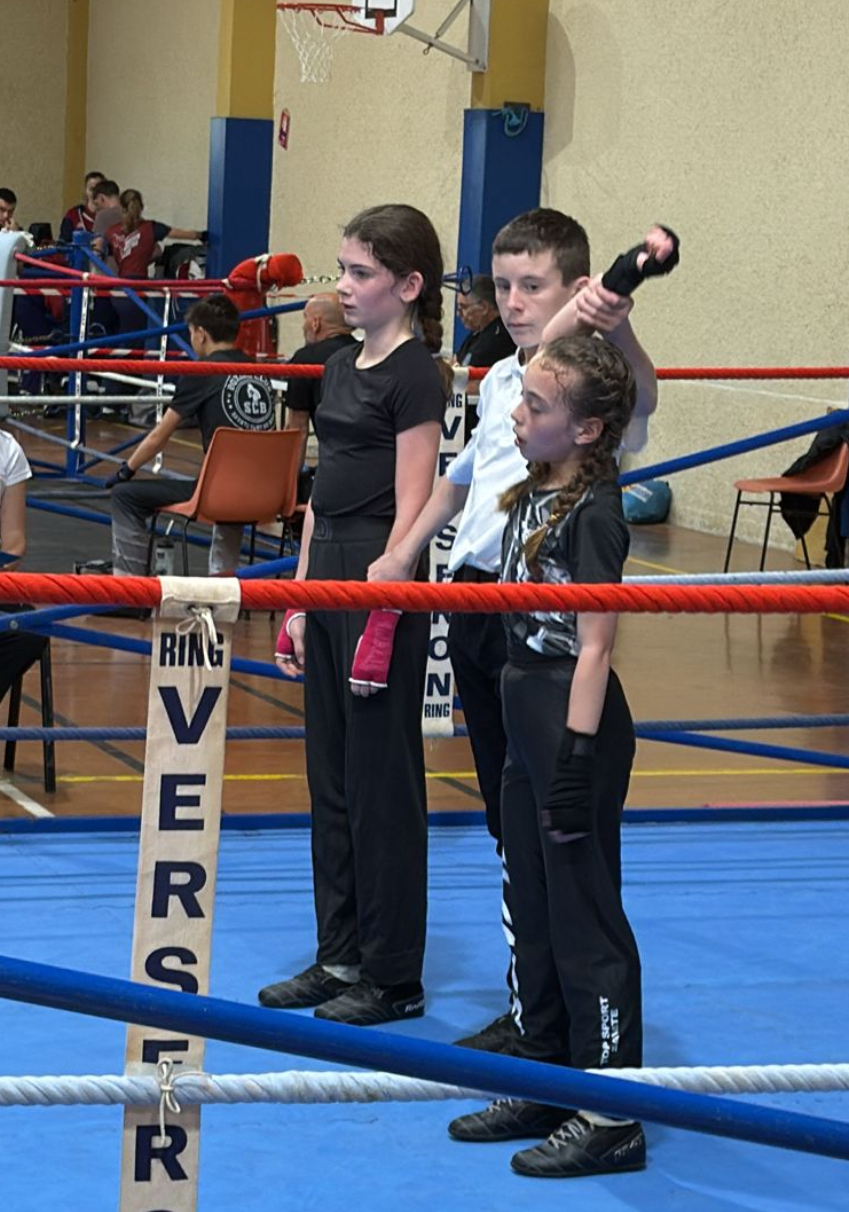 Jeunes compétitrices sur le ring